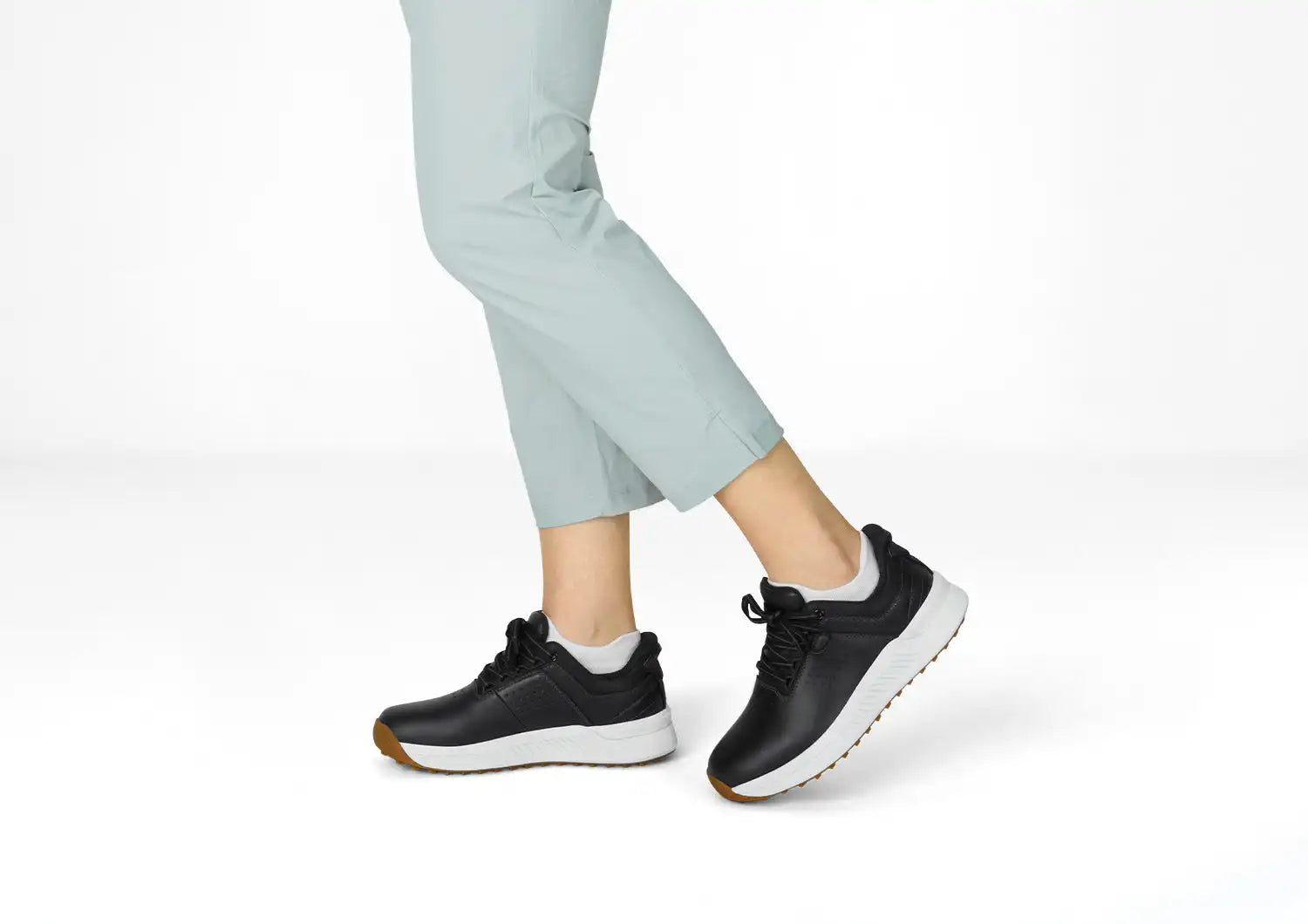 Approach Shot Hands-Free Golf - Black Secondary image