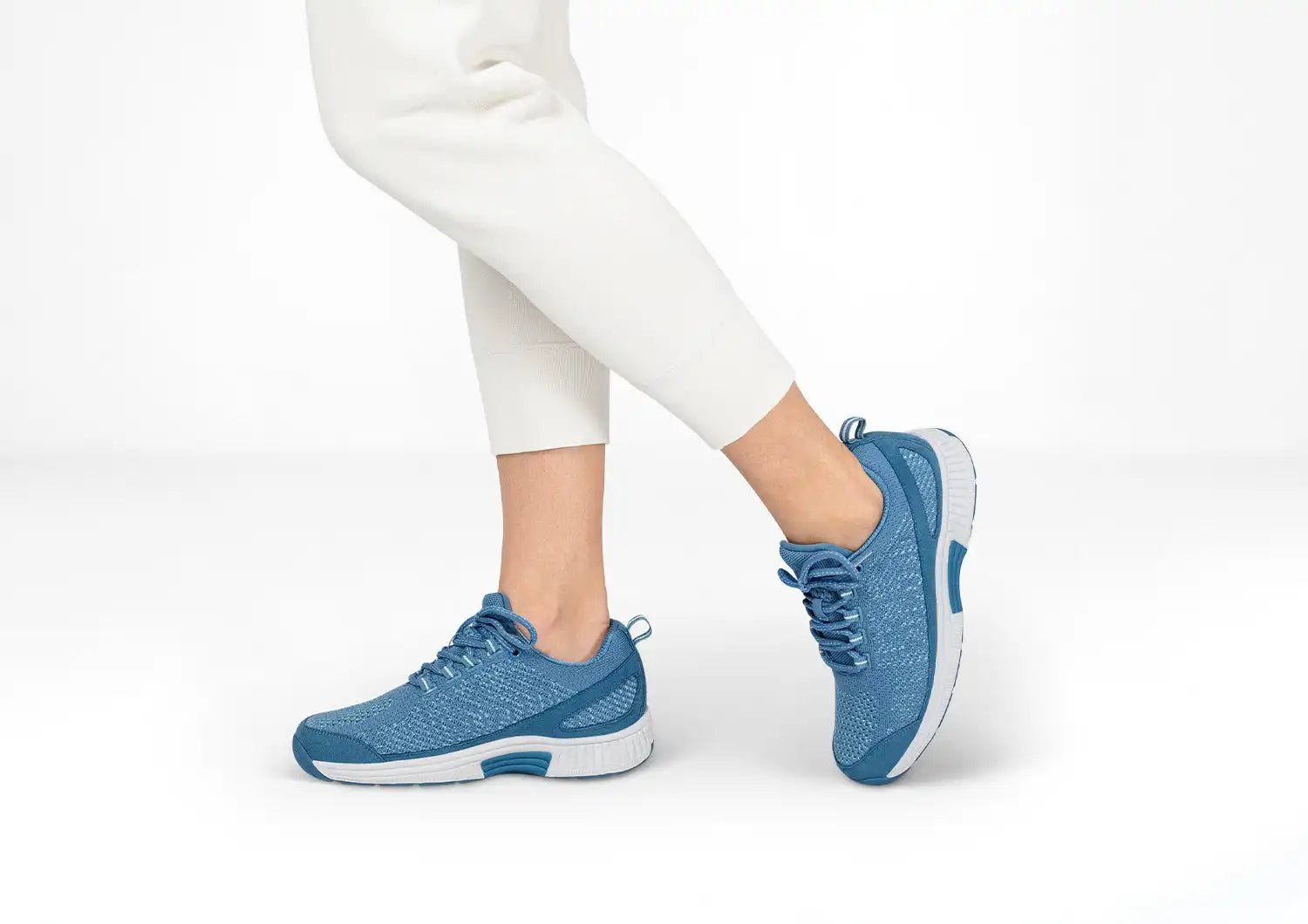 Coral - Blue Secondary image